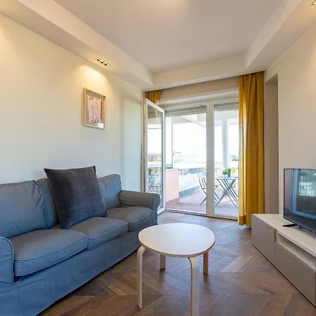 Aurelia Sunset Penthouse By In Apartment *
