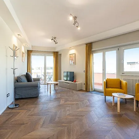 Aurelia Sunset Penthouse By In Apartment *