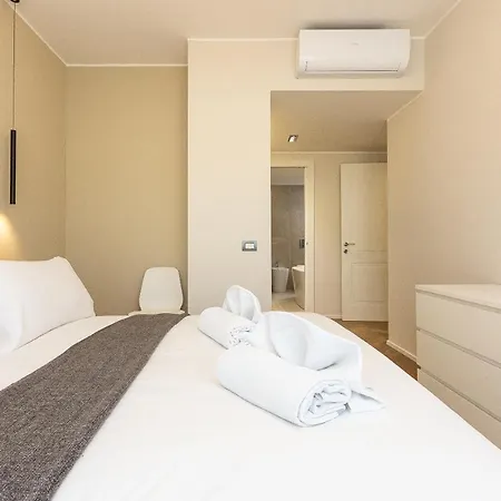 Aurelia Sunset Penthouse By In * Rome