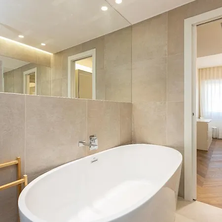 Aurelia Sunset Penthouse By In