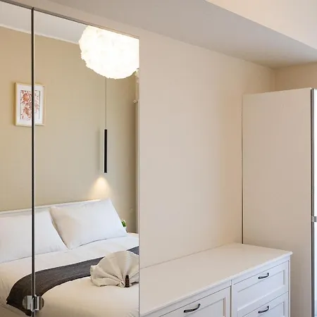 Aurelia Sunset Penthouse By In * Rome